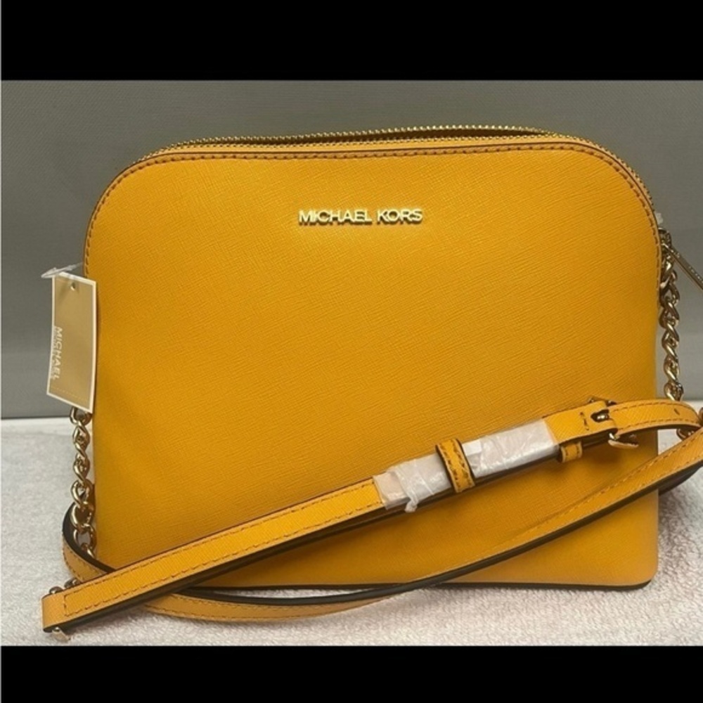 Michael Kors Cindy Large Crossbody Sunflower Yellow Saffiano NWT